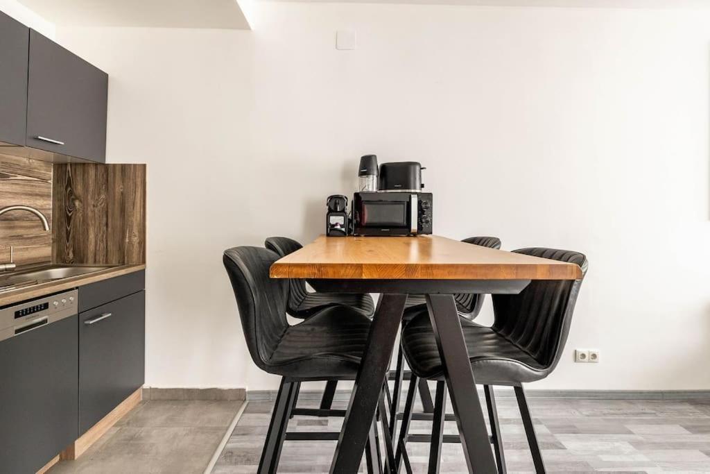 Cozy Renovated Apartment Close To Schoenbrunn Palace Вена Экстерьер фото